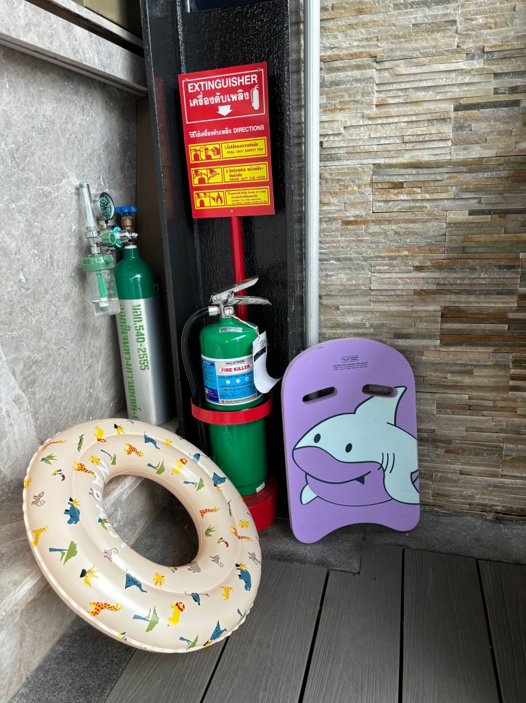 Green Thai extinguisher